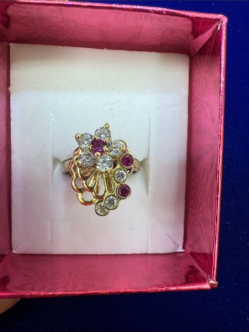14K yellow Gold Floral Cluster Ring with Pink and Clear Stones